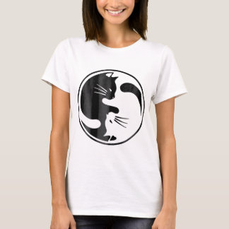Gato de la camiseta de un gato YinYang