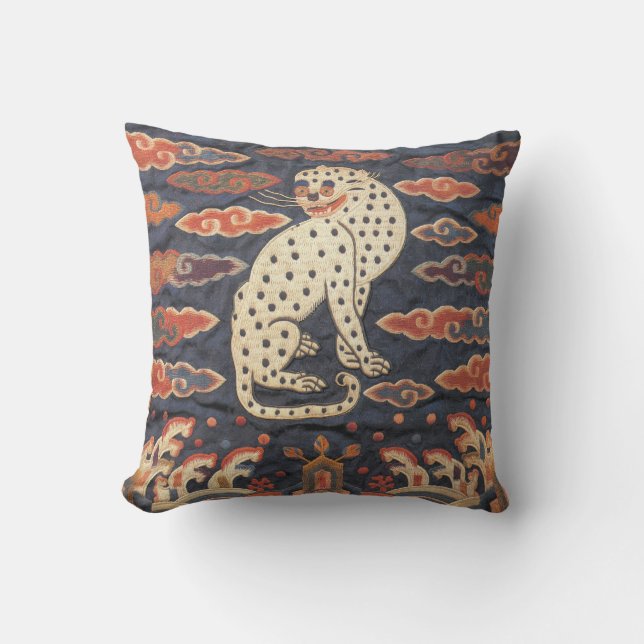 Gato de leopardo chino en almohada de las nubes (Anverso)