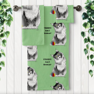 Gato divertido y esponjoso Maine Coon humor verde