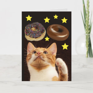 GATO ESPACIAL CON TARJETA DE CUMPLEAÑOS DE DONUTS