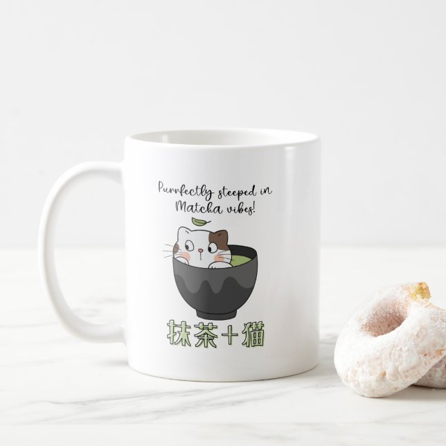 Gato Kawaii japonés de la Copa de Té Verde Matcha (Con donut)