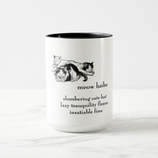 Gatos con escalofríos: Haiku - tazas de bebidas (Centro)