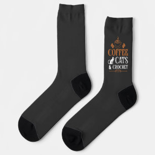 Gatos de Café y Calcetines de Ganchillo