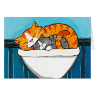 Gatos de Tabby en el fregadero - tarjeta en blanco