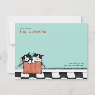 Gatos en una tarjeta de nota plana de la caja de