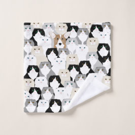 Gatos y perros Lavan la ropa