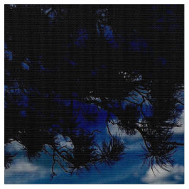 Geese en la tela de las montañas