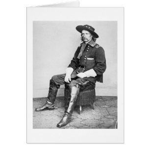 General George A. Custer (foto de abajo)