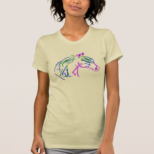 Gesto de caballo morado dibujando en camiseta de K (Anverso)
