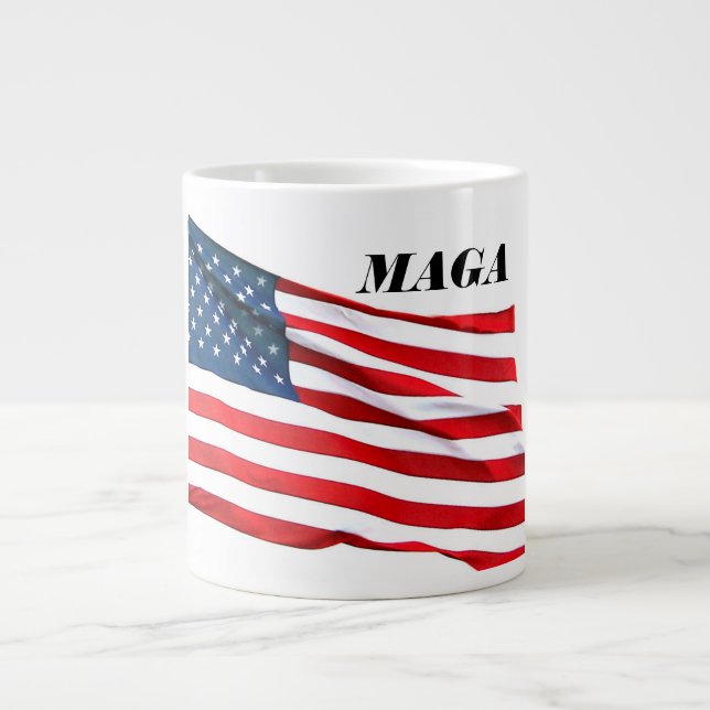 Gigante Taza de café de la bandera de MAGA (Frente)