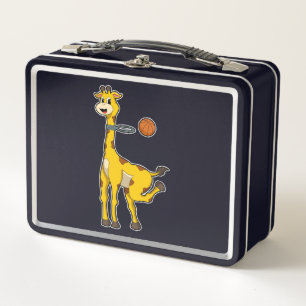 Giraffe en baloncesto con aro de baloncesto