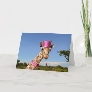 Giraffe en gorra rosa brillante
