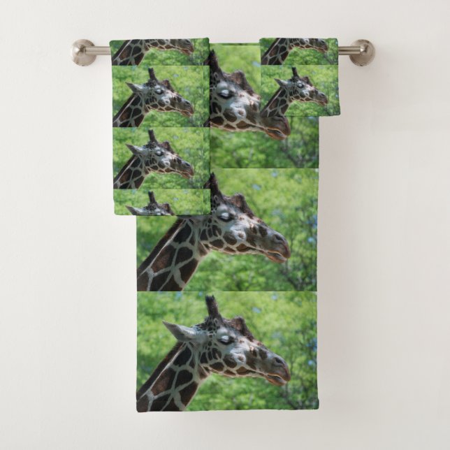 Giraffe Love (In situ)