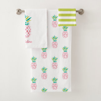 Girly Pineapples Monogramado