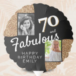 Globo 70 y Fabulous Gold Purpurina 2 Photo 70th Birthday<br><div class="desc">70 y Fabulous Gold Purpurina 2 Photo 70th Birthday Party Balloon. Este globo es perfecto para añadir un toque de glamour a las celebraciones de tu cumpleaños. El globo presenta un impresionante diseño de purpurina dorado con el número 70. Es un accesorio divertido y práctico que te ayudará a celebrar...</div>
