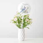 Globo Blue Jay Bird Springtime Happy 40th Birthday<br><div class="desc">Globo de fiesta de cumpleaños de mujeres personalizados con la pintura de un hermoso Jay azul sentado entre flores en las ramas de un árbol. El texto dice: "Feliz cumpleaños número 40". Personalizado con el nombre del invitado de honor. Personalizar suyo para cualquier edad. Contáctame para obtener ayuda con tus...</div>