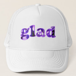 Gloria deletreada con gorras de flores moradas