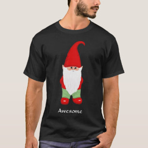 Gnomo moderno vestido con camiseta verde y roja