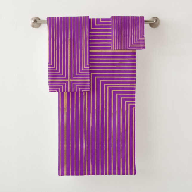 Golden Glitter Geometric Art Line Pattern (In situ)