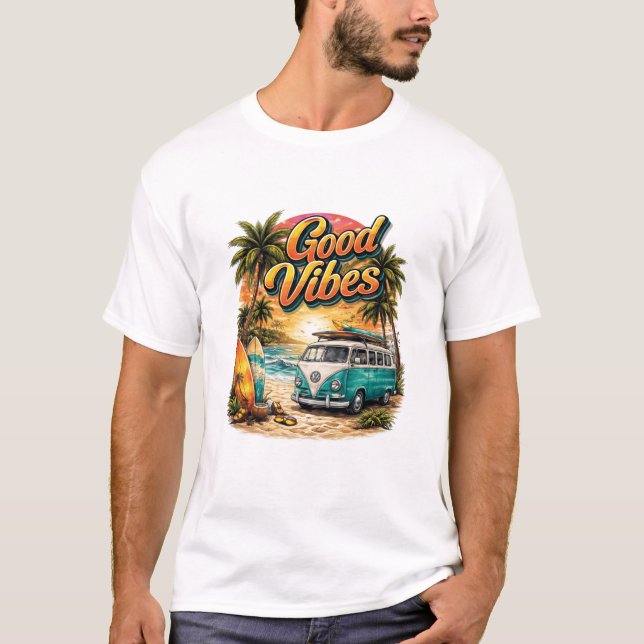 Good Vibes Retro Beach Van Camiseta | Verano Surf  (Anverso)