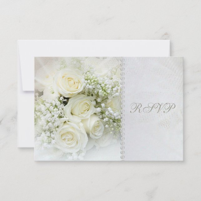 Gorgoous white roses Wedding RSVP Invitación (Anverso)