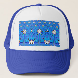 gorra azul de diseño geométrico
