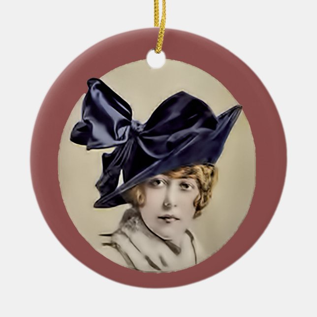 Gorra azul de época Ornamento cerámico (Frente)