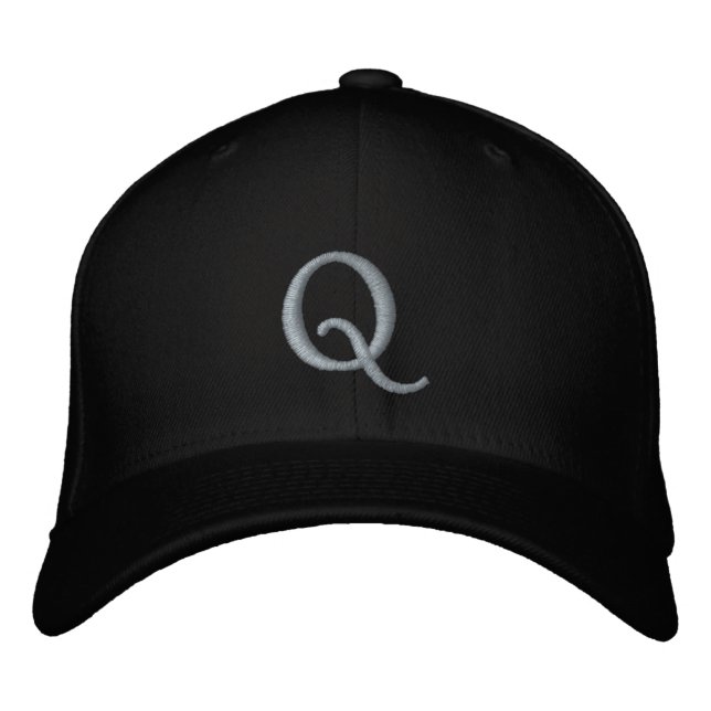 Gorra Bordada # 1 "Q" por: Opal01 (Anverso)