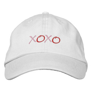 Gorra Bordada Abrazos y besos
