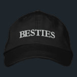 Gorra Bordada Besties Best Friends Personalizado de tipografía m<br><div class="desc">El Besties Best Friends Modern Typography Personalizado Embroidered Baseball Cap presenta el sencillo y moderno texto bordado "Besties". Perfecto como regalo para tu mejor amiga,  prima,  hermana,  mamá y más. Creado por Evco Studio www.zazzle.com/store/evcostudio</div>
