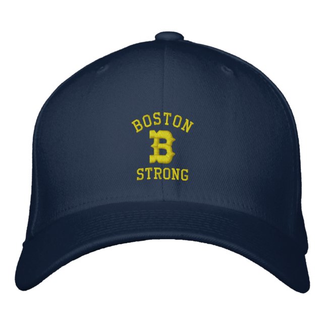 Gorra Bordada Boston B Strong (Anverso)