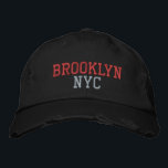 Gorra Bordada BROOKLYN NYC Estilo de cosecha rosa y negro<br><div class="desc">BROOKLYN NYC bordado rosado en gorra de algodón de estilo vintage con aflicción negra. El bordado es el personalizable a otras opciones de color al seleccionar el botón de la herramienta "Editar diseño". También está disponible la opción para seleccionar la elección del color gorra en la página principal del elemento....</div>