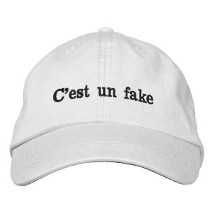 Gorra Bordada C.est Un Fake