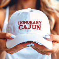 Cajún rojo honorario sobre blanco