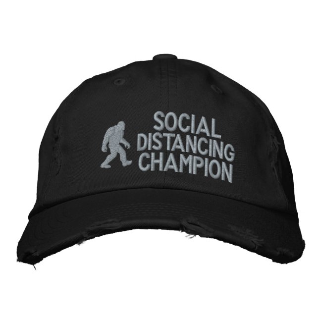 Gorra Bordada Campeón de distanciamiento social - Squatch (Anverso)