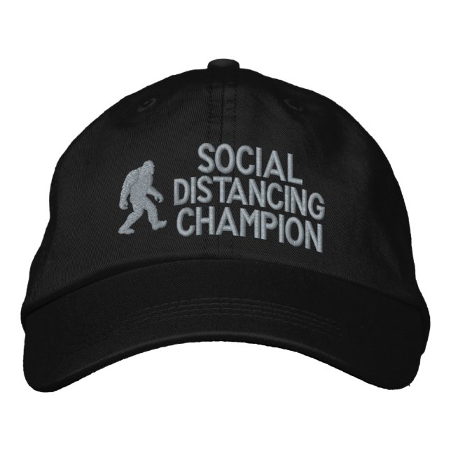 Gorra Bordada Campeón de distanciamiento social - Squatch (Anverso)