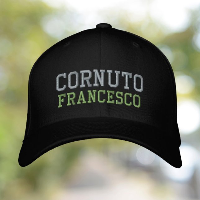 Gorra Bordada Cornuto Cápsula borrosa personalizada (Personalized Cornuto Embroidered Hat - Funny Italian Sicilian heritage gift)