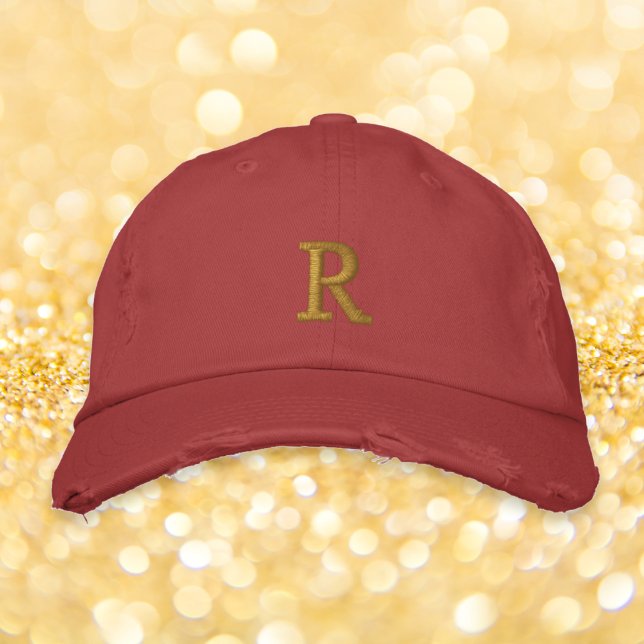 Gorra Bordada Crear Personalizado Monograma Hombres Mujeres Roja (Create Custom Monogram Mens Womens Red Distressed Embroidered Baseball Cap)