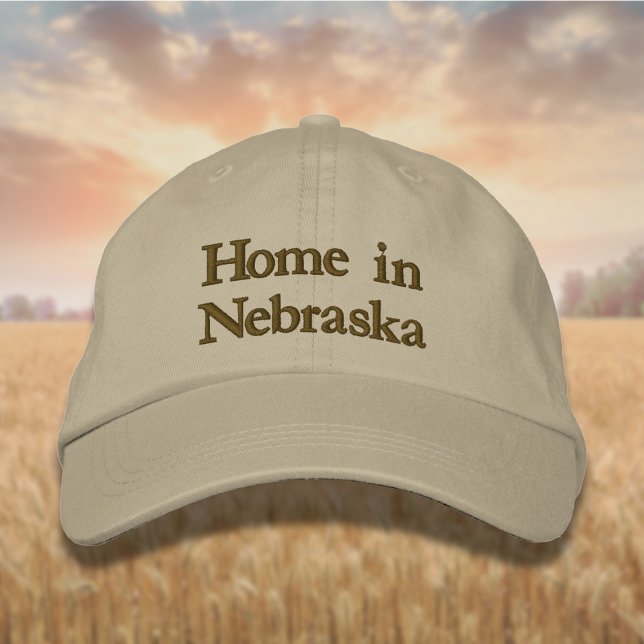 Gorra Bordada Dejando casa en Nebraska en Golden Brown (Subido por el creador)