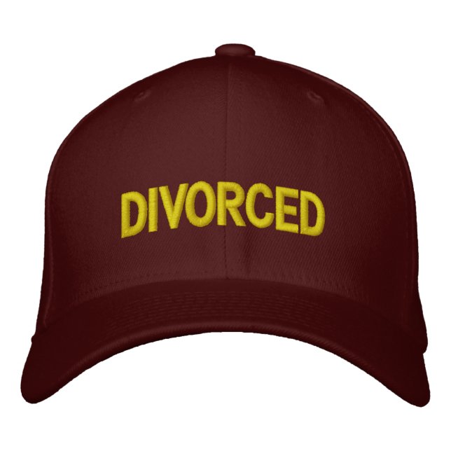 GORRA BORDADA DIVORCIADO (Anverso)