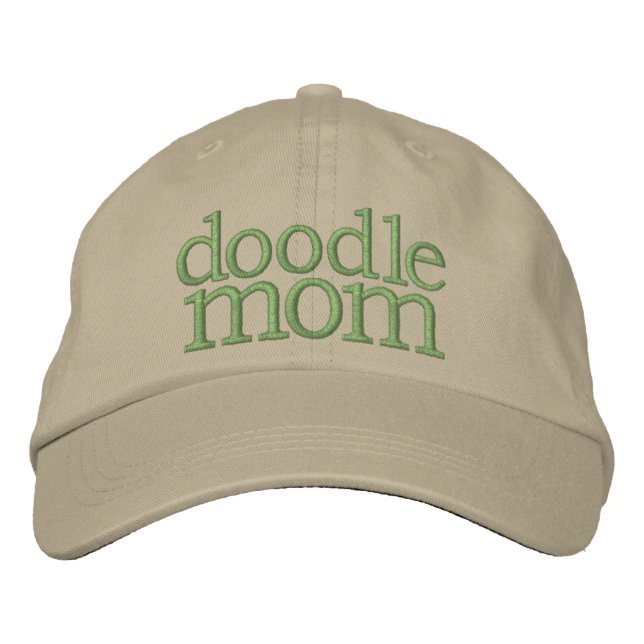 Gorra Bordada "Doodle MOM"  Dog Lover Embroidered Ball Cap (Anverso)