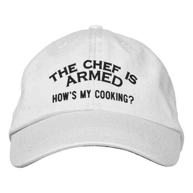 Gorra Bordada El chef es ARMADO 2 (Anverso)