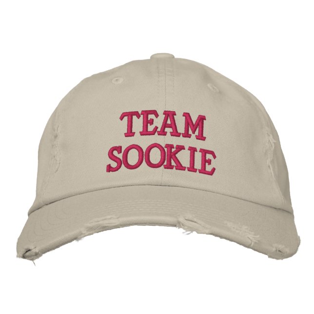 GORRA BORDADA EQUIPO SOOKIE (Anverso)