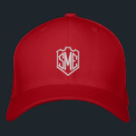 Gorra Bordada Escudo de monograma Personalizado  personalizado<br><div class="desc">Escudo de Monograma Personalizado de Iniciales Monogramadas Casquillo de Béisbol Embrodado Personalizado presenta el sencillo y moderno monograma bordado de sus iniciales dentro de un borde escudo. Perfecto como regalo para la familia y amigos por cumpleaños, Navidades, Día del Padre, Día de la Madre, bodas y más. Creado por Evco...</div>