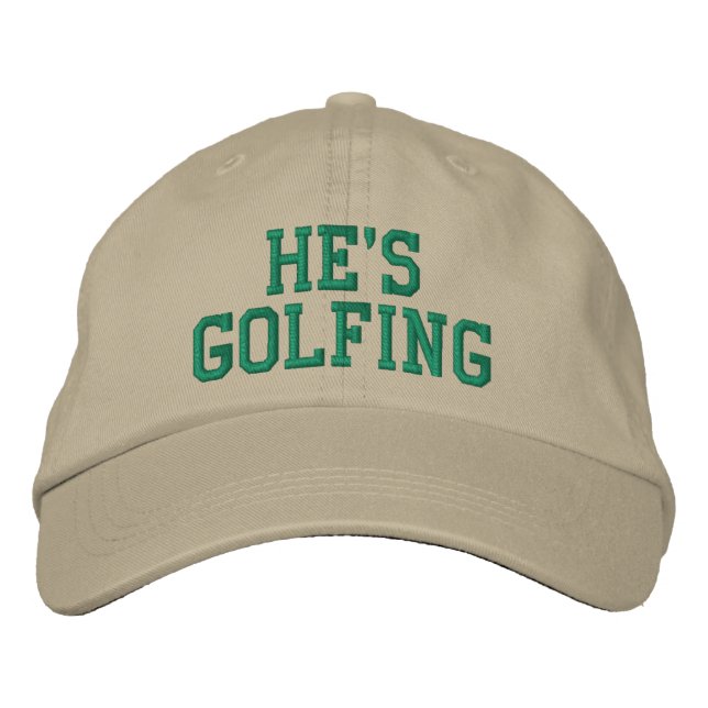 Gorra Bordada 'Está Jugando Golf' (Anverso)