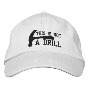 Gorra Bordada Esto No Es Una Perforación