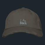 Gorra Bordada Estoy De Vuelta Cita Motivadora Vintage Gris Rosa<br><div class="desc">Cita inspiradora personalizada,  bordados en rosa y blanco hilos de distrito angustiados Chino Twill,  rústica gorra de béisbol. Una idea de regalo de cumpleaños o accesorio.</div>