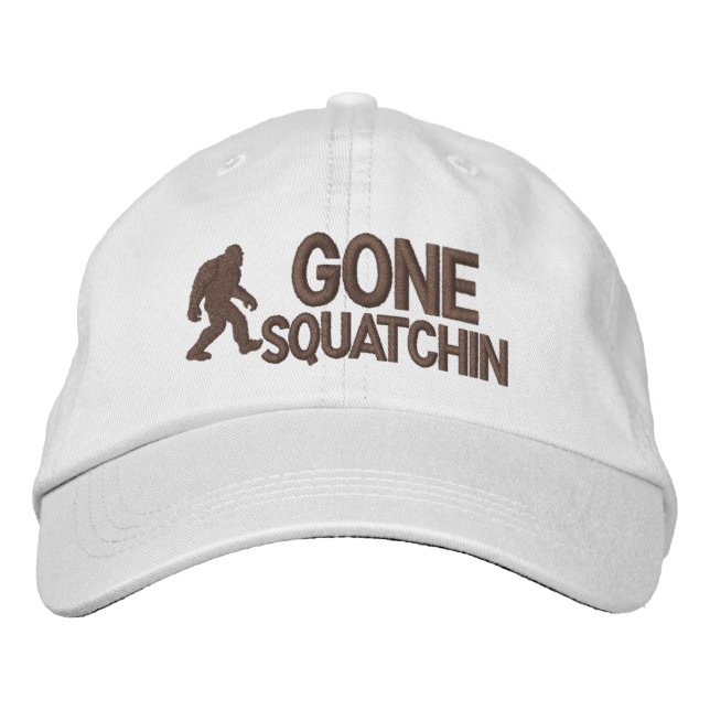 Gorra Bordada Gone Squatchin (Anverso)
