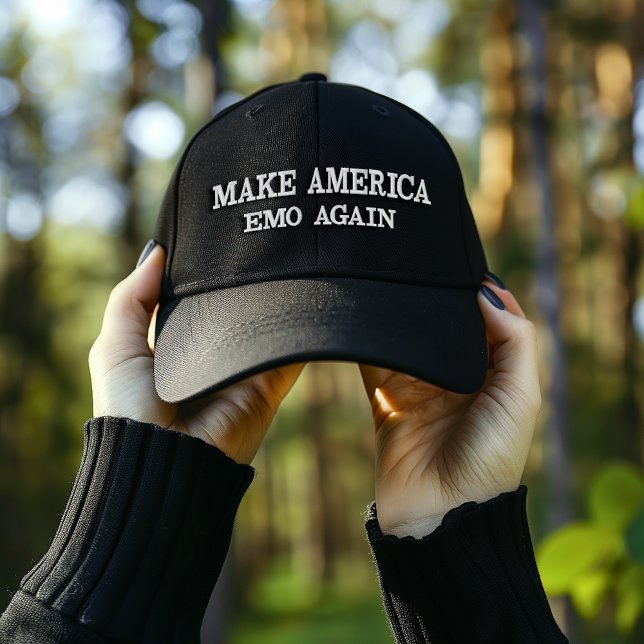 GORRA BORDADA HACER QUE AMÉRICA EMO OTRA VEZ (Subido por el creador)