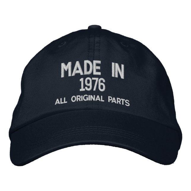 Gorra Bordada Hecha en 1976 - Personalizable (Anverso)